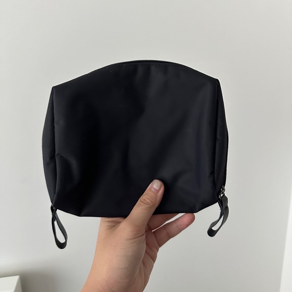 TikTok trendy cosmetic makeup bag excellent condition - Picture 3 of 5